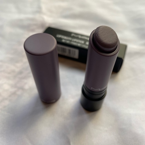 Barely used 2 MAC Cosmetics lipstick in galaxy grey - Picture 2 of 4